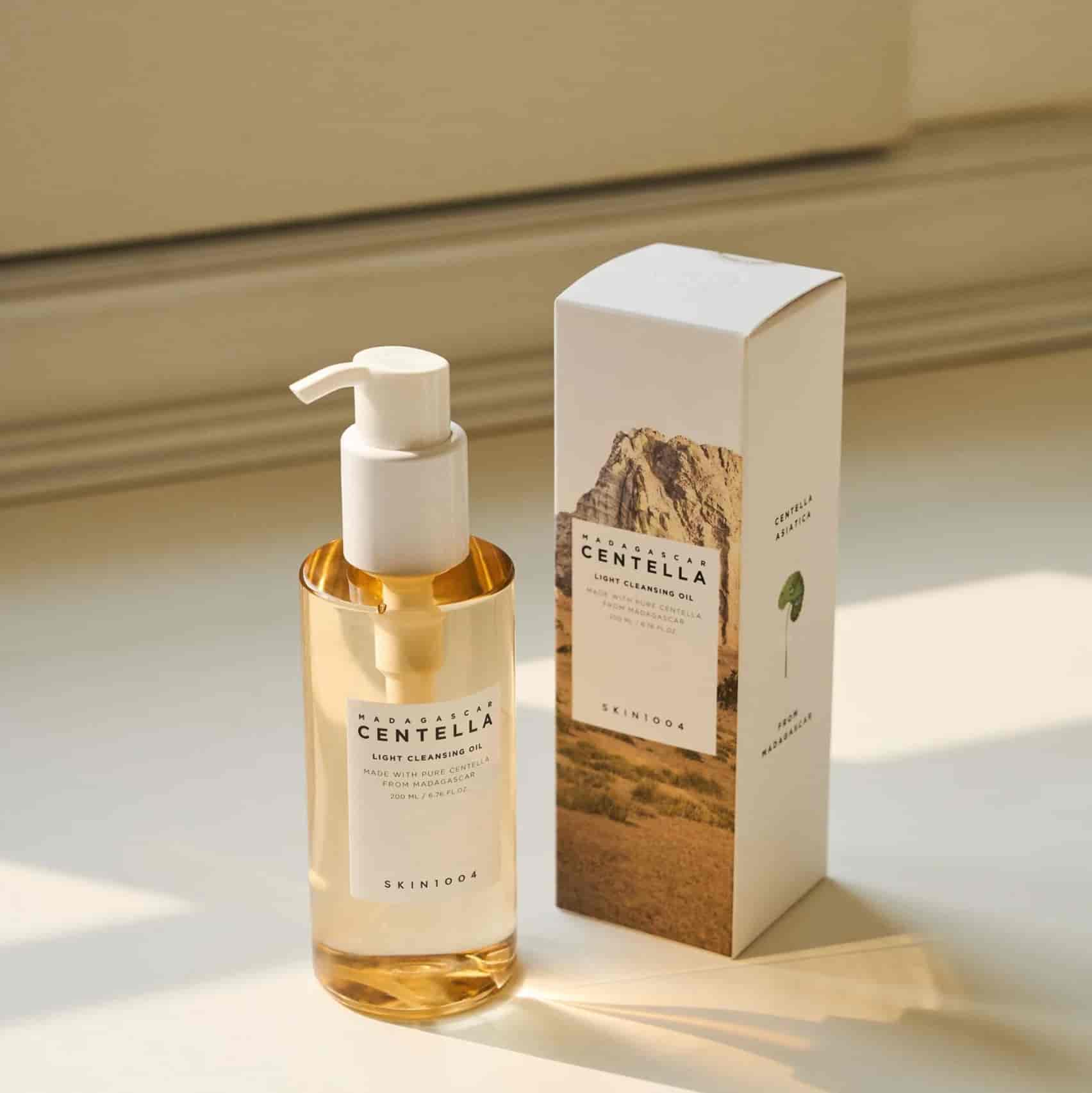 Skin1004 Madagascar Centella Light Cleansing Oil 2