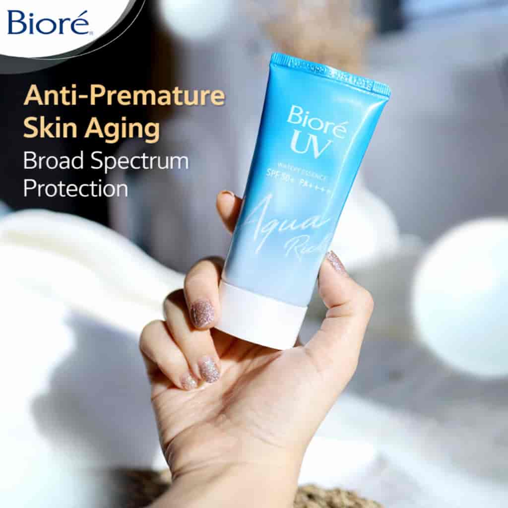 Biore UV Aqua Rich Watery Essence SPF50+/PA++++  4