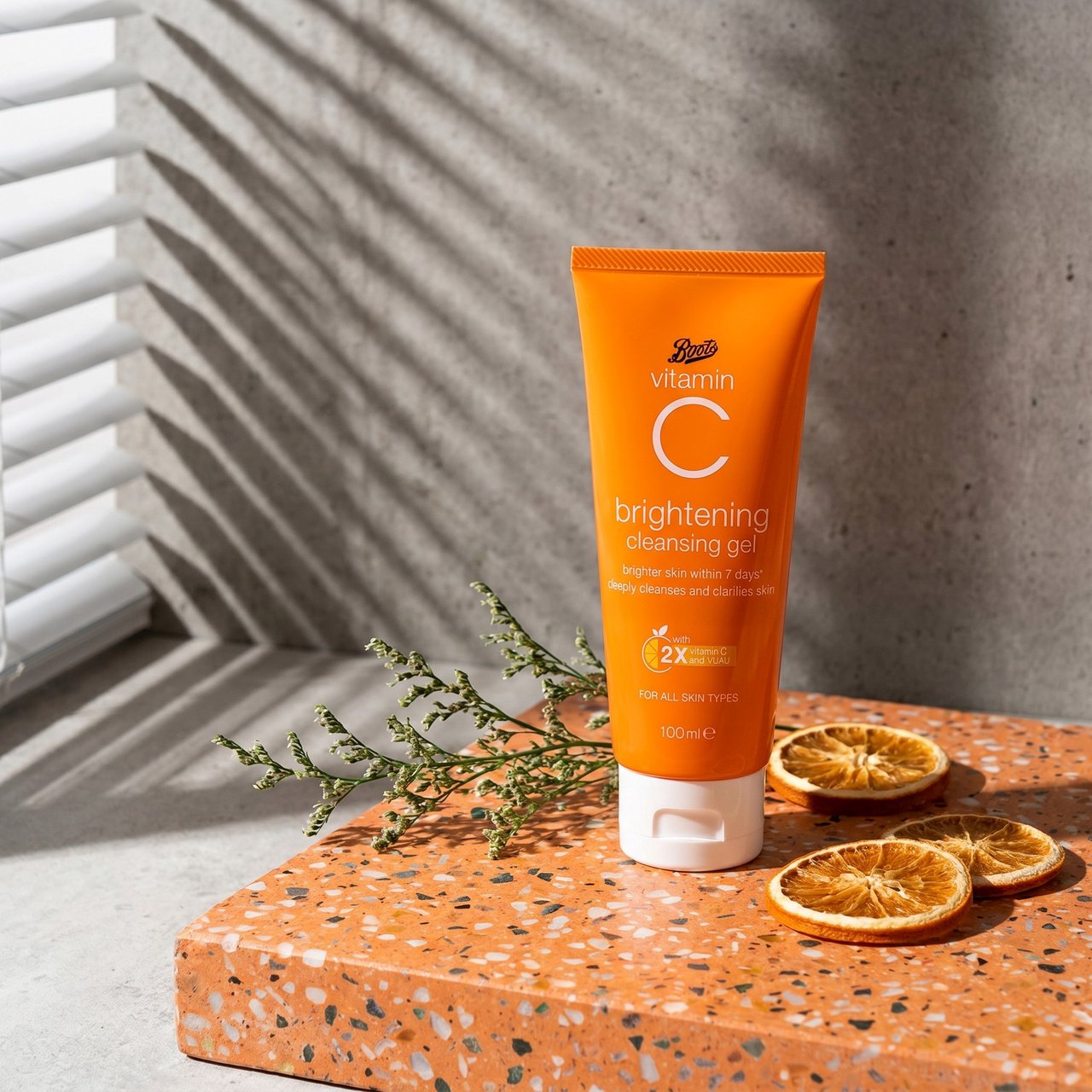 Boots Vitamin C Brightening Cleansing Gel 3
