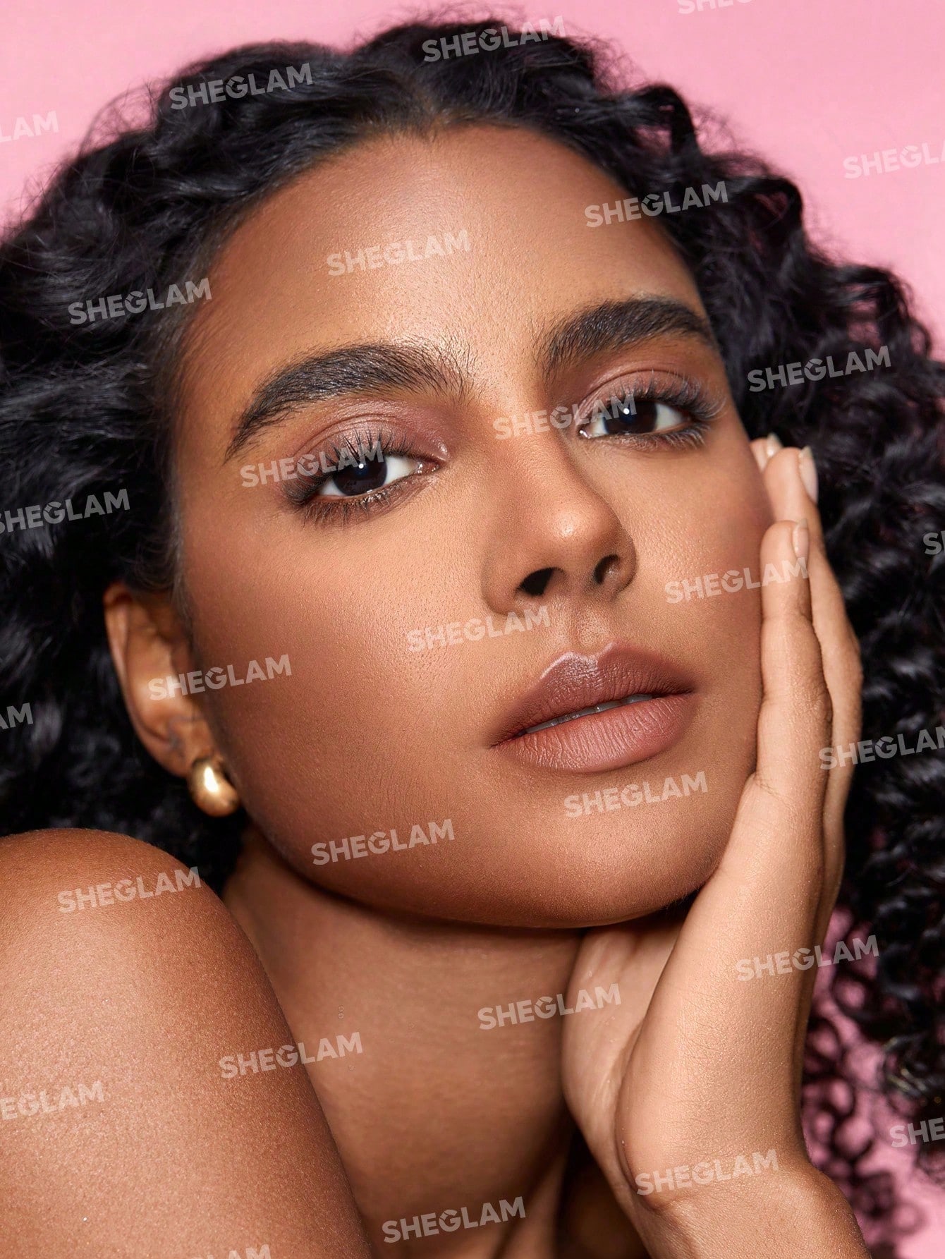Sheglam Snatch 'n' Define Stick 3