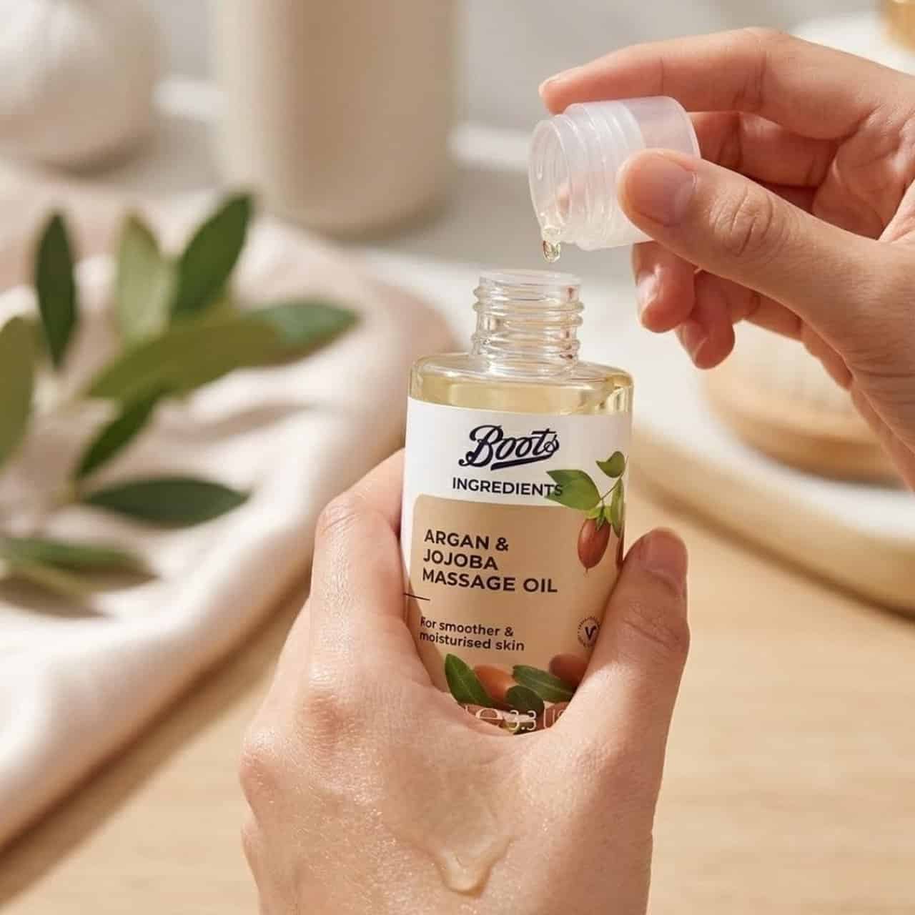 Boots Ingredients Massage Oil 100 ml 4
