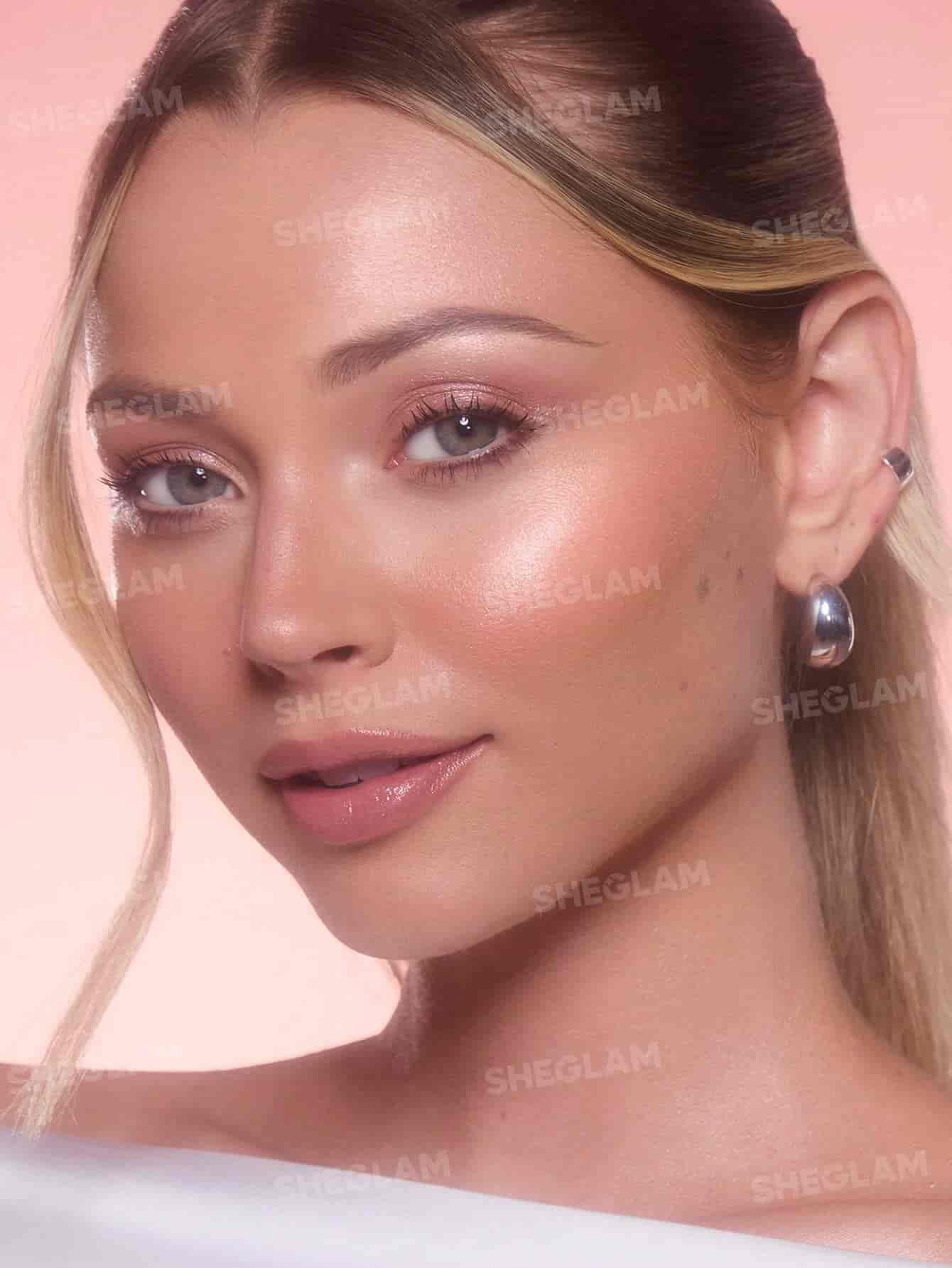 Sheglam Buttery Bling Highlight Stick 8