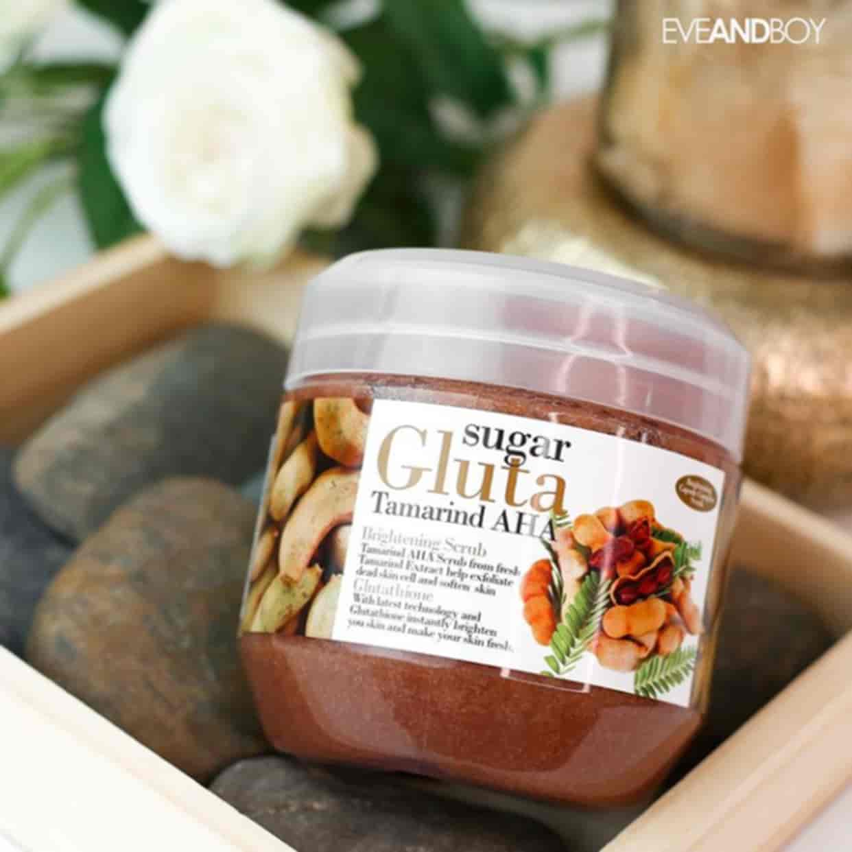 Sugar Gluta Scrub 2